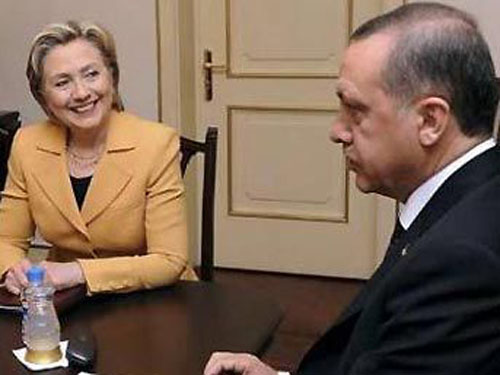 Clinton’un Erdo�an�la g�r��mesi ele�tirildi 