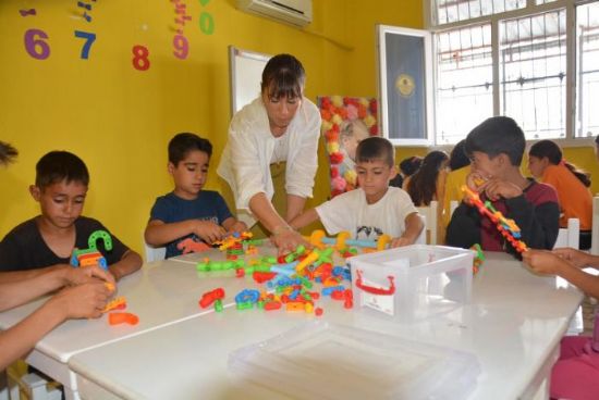 Atgirmez Kad�n ve �ocuk At�lyesi, kad�nlara umut oluyor