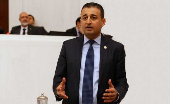 BULUT: YEREL BASIN VARLIK YOKLUK M�CADELES� VER�YOR