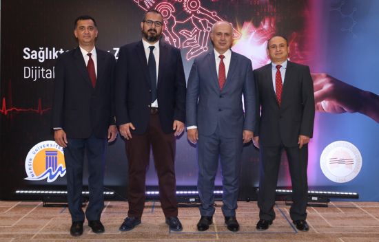 SA�LIK ALANINDA �NC� PROJE: YAPAY ZEK� �LE KALP YETERS�ZL��� �NCEDEN TESP�T ED�L�YOR