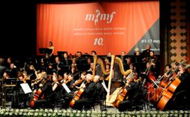 10. Mersin Uluslararas� M�zik Festivali Muhte�em bir konserle sonland�