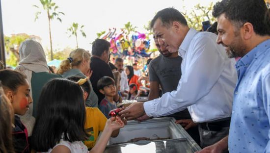 Mersin Yeni�ehir Belediyesi ��lyak hastalar� i�in harekete ge�ti