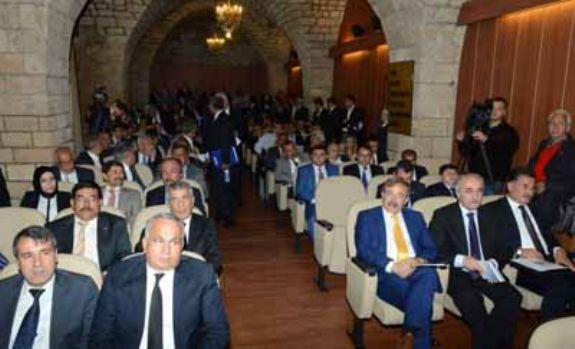 Mersin Büyükşehirde görev dağılımı yapıldı