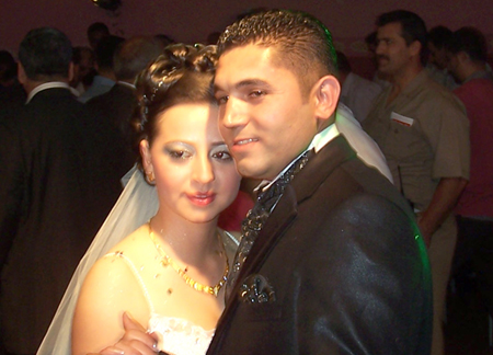 CHP M�LLETVEK�L� ANTMEN’DEN �OK KONU�ULACAK �DD�A! ’SORULAR B�N DOLARA SATILDI’