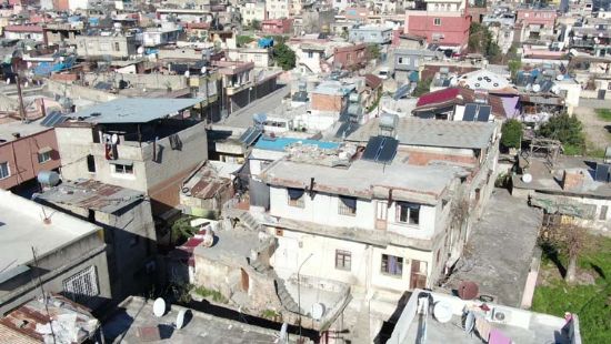  BAH�E VE BARI� MAHALLELER�NDE DE D�N���M BA�LIYOR