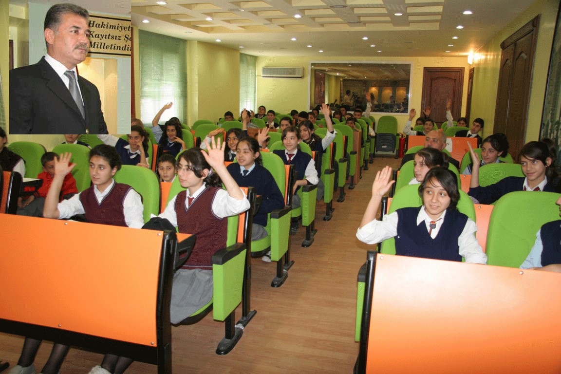 Toroslar Gen�lik Meclisinden bir �ye Su Parlamentosu�na Kat�l�yor