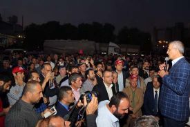 Başkan Tarhan, Emekçilerle  Tek Yürek Oldu