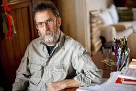 Mersin Kenti Edebiyat Ödülü Haydar Ergülen’in