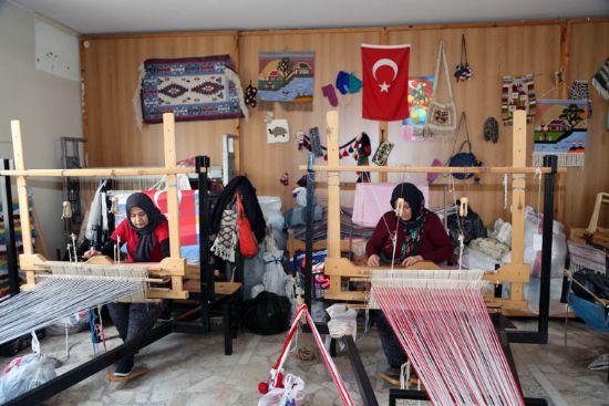 TOROSLAR’IN EL EME��, BEL��KA’YA UZANDI