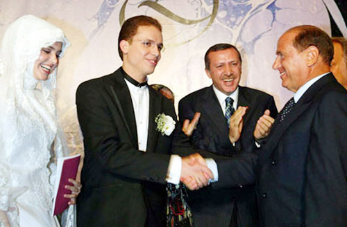 Ba�bakan��n o�lu bedelli askerlik yapacak  