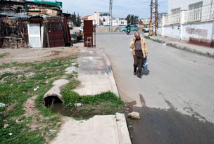 Bebe�inin yan�nda �ld�r�len kad�n�n katili saptand� 