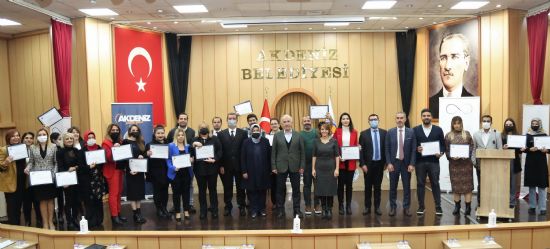 ONLAR ARTIK B�RER PROJE UZMANI!