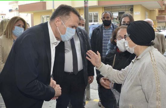 BA�KAN �ZY���T, HEM H�ZMETLER� ANLATIYOR HEM TALEPLER� D�NL�YOR