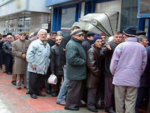 H�k�met Emeklisine siz ya�amay�n dedi  