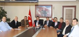 Okullarda kıyafet serbestliği tekstilciyi mağdur etti