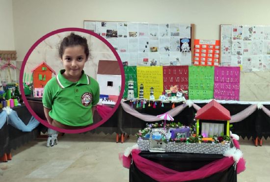 Miniklerden renkli sergi