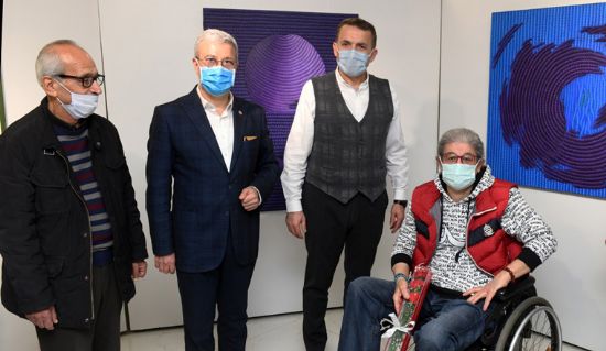 YEN��EH�R’DE FREKANS A SERG�S� A�ILDI 