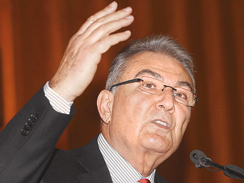 Baykal �Anayasa De�i�ikli�i Akp�nin Korku Paket��