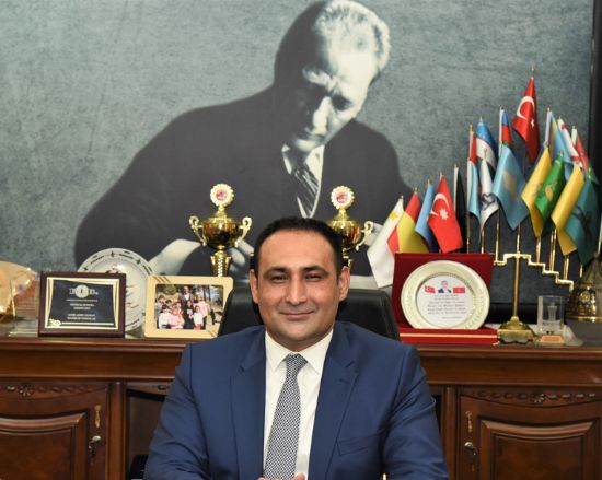 BA�KAN YILMAZ, T�RK�YE�N�N EN BA�ARILI 3. �L�E BELED�YE BA�KANI SE��LD�