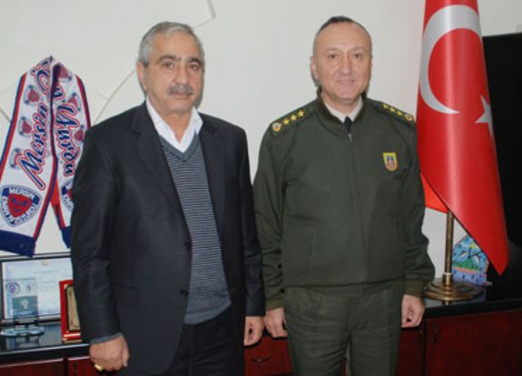 Komutandan Şoförler Odasına ziyaret