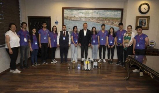 B�y�k�ehir Robot�cs tak�m� �d�lle d�nd�