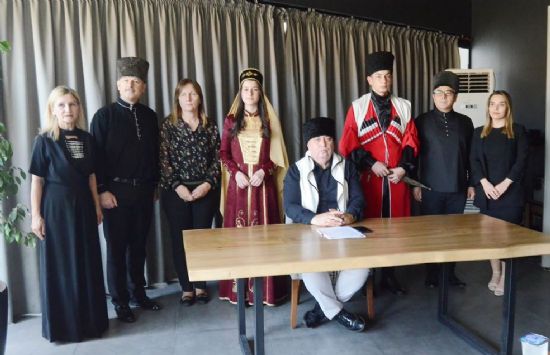 �21 May�s  soyk�r�md�r, s�rg�nd�r�