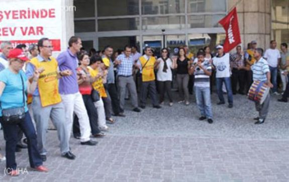 DİSK ve KESK Üyeleri İş Bıraktı