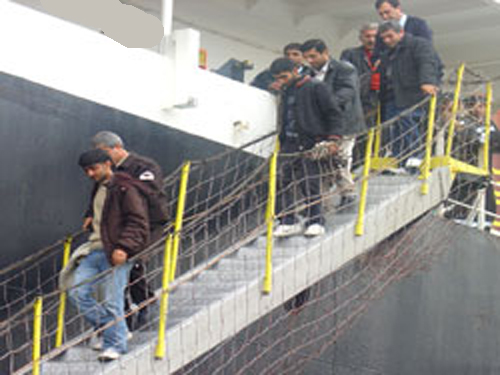 Umut Yolculu�u k�sa s�rd�..