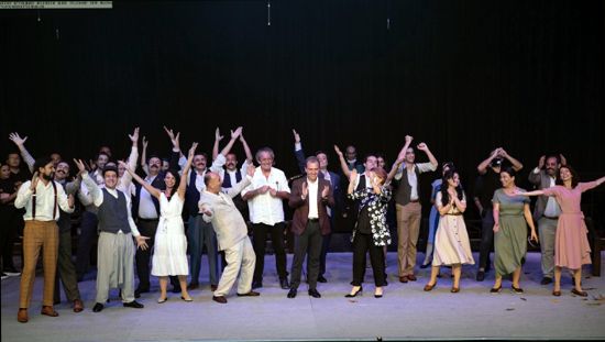 MERS�N B�Y�K�EH�R BELED�YES� �EH�R T�YATROSU YEN� SEZONA �NAZIM H�KMET�LE BA�LADI