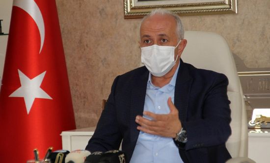 BA�KAN G�LTAK�TAN MERS�N B�Y�K�EH�R BELED�YESݒNE JEST