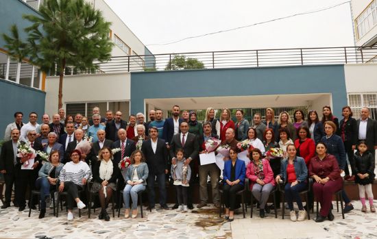  BA�KAN YILMAZ, ��RETMENLER G�NܒN� KUTLADI