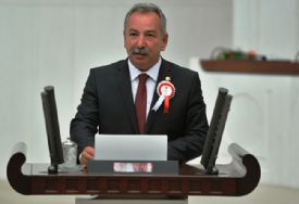 KİTAPLAR KARNEYLE Mİ DAĞITILACAK?