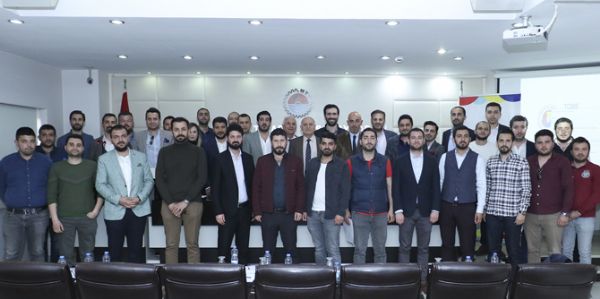 Mersinli gen� giri�imciler, tan��ma toplant�s�nda bulu�tu